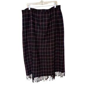 Wool Blend  Akirt 24W Briggs New York Black & Red Plaid Fringe Hem